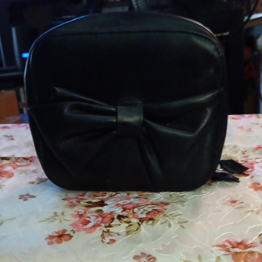 Trish McEvoy Black Cosmetic Bag with Bow